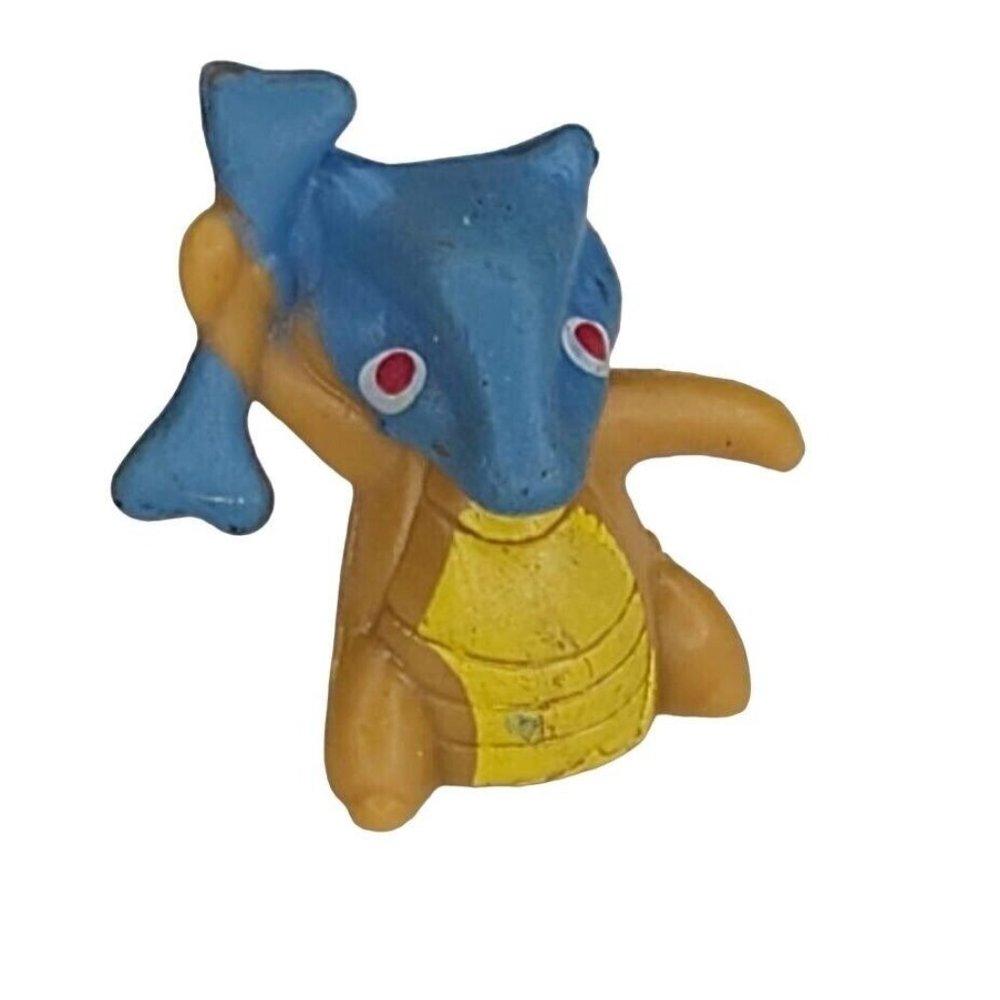 Pokemon 2000s Mini Vinyl RL Gumball Toy  Miniature Size Cubone Action Figure